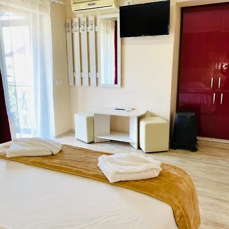 Art Village Boutique Hotel 3*